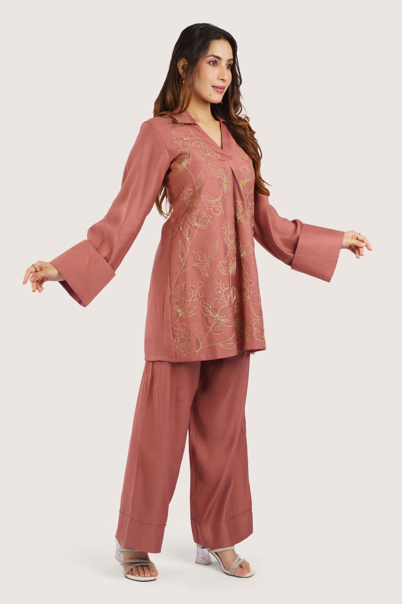 Mehka Hand Embroidered Co-ord set