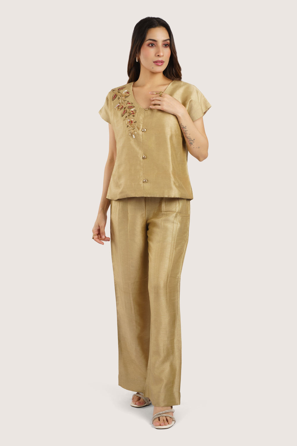 Bahaara – Gold Co-ord Set