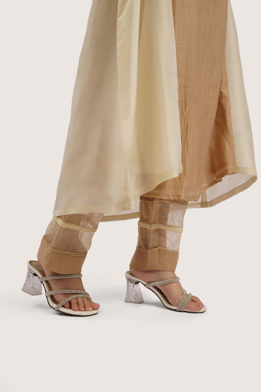 Meher – Pure Tissue Handworked Kurta Set