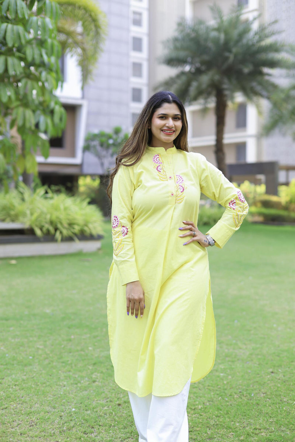 The Omna Aarika earth Cotton kurta set