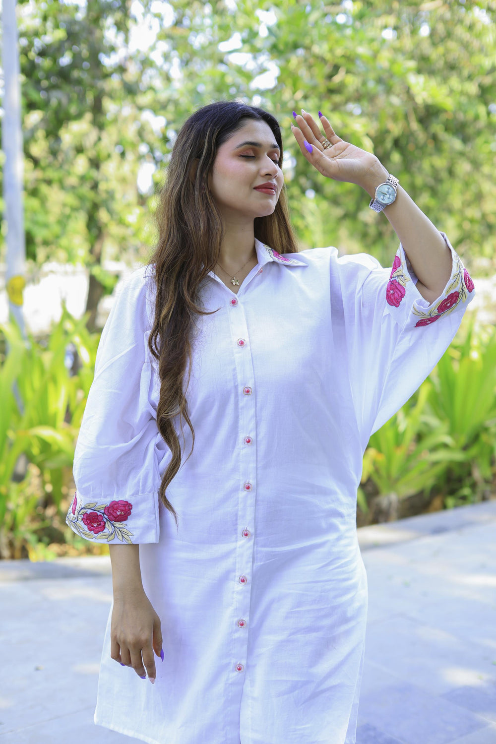 The Omna Women Jaipur rose whisper set
