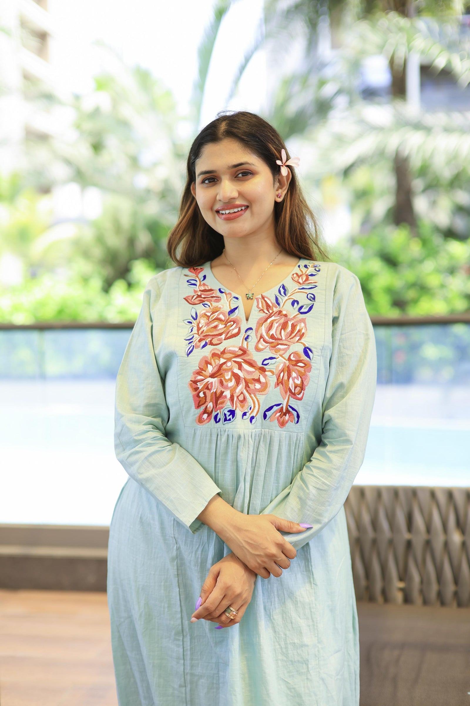 The Omna Women Meher bloom kurta set
