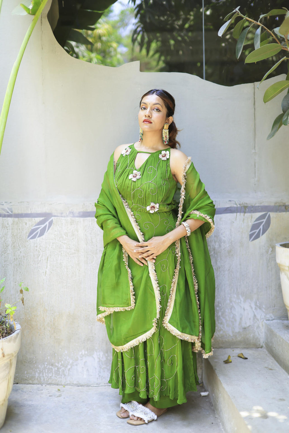 The Omna Women Zaria Suit Set