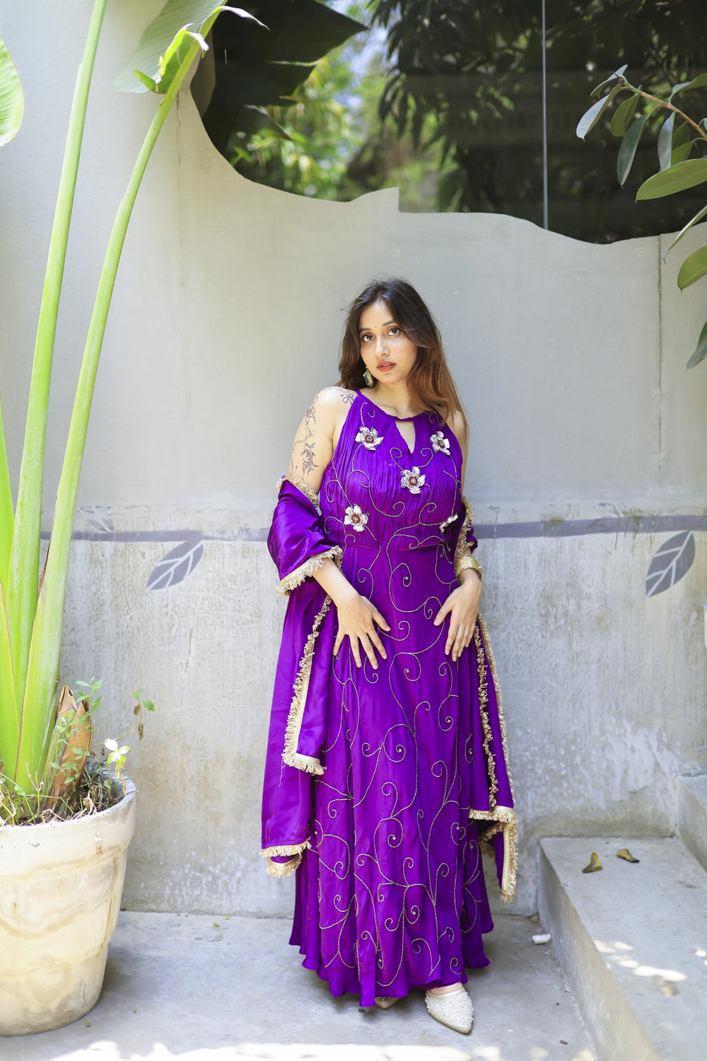 The Omna Women Zaria Suit Set