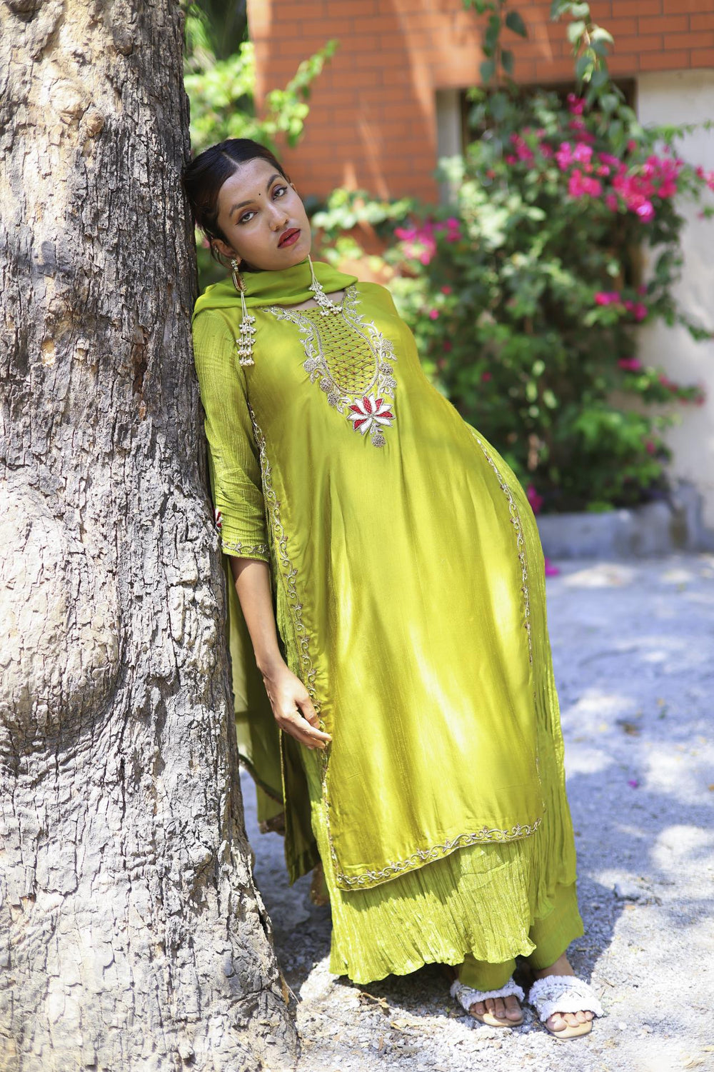 The Omna Women  Zareen Mehfil suit set