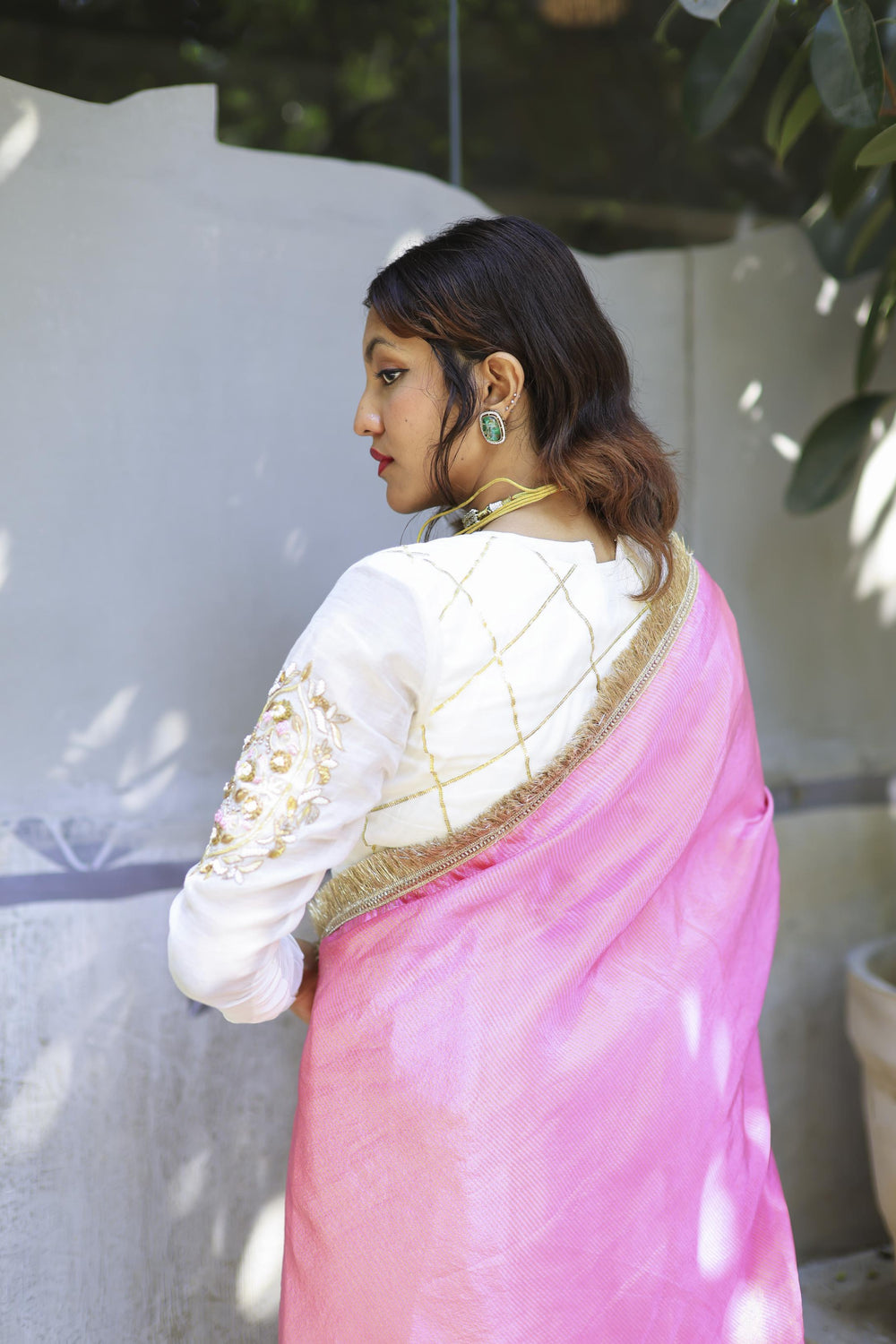 The Omna Women Noor Noir kutra dupatta set